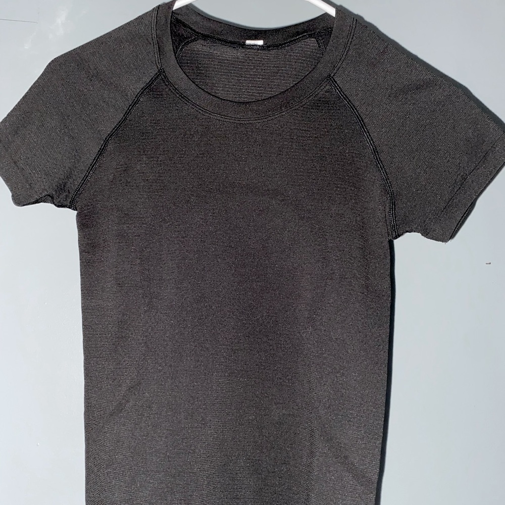 Lululemon Swiftly Tech Short Sleeve Shirt 2.0 *race length*